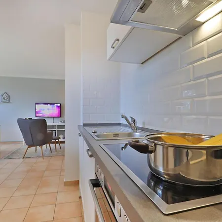 Apartment Hansehaus 8 *